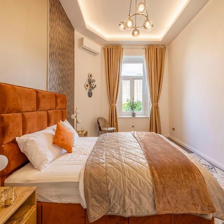 Exclusive Downtown Quentin Residence By Prestige Homes Boedapest Buitenkant foto