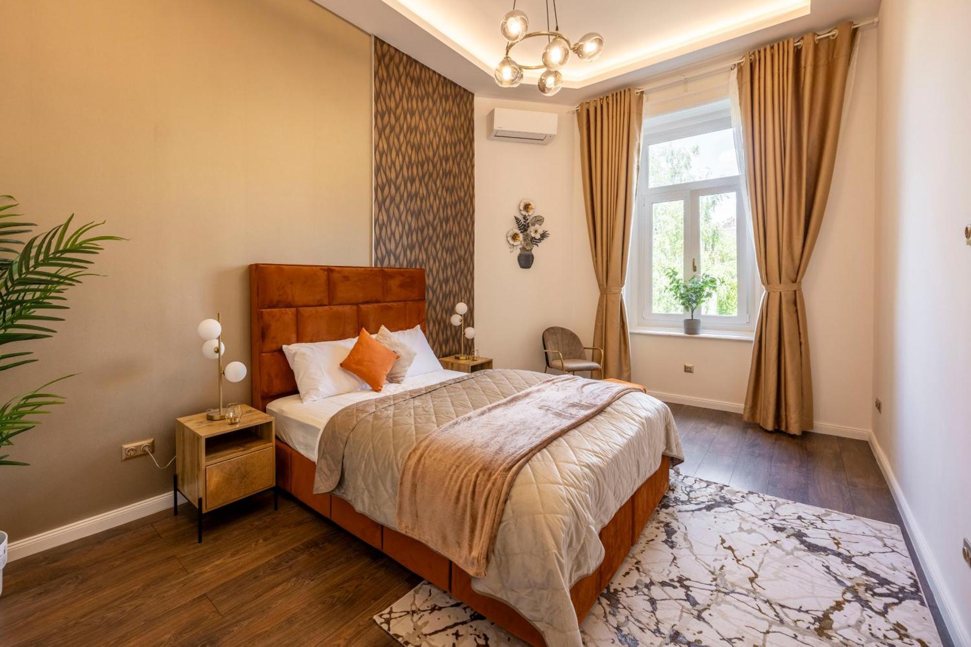 Exclusive Downtown Quentin Residence By Prestige Homes Boedapest Buitenkant foto